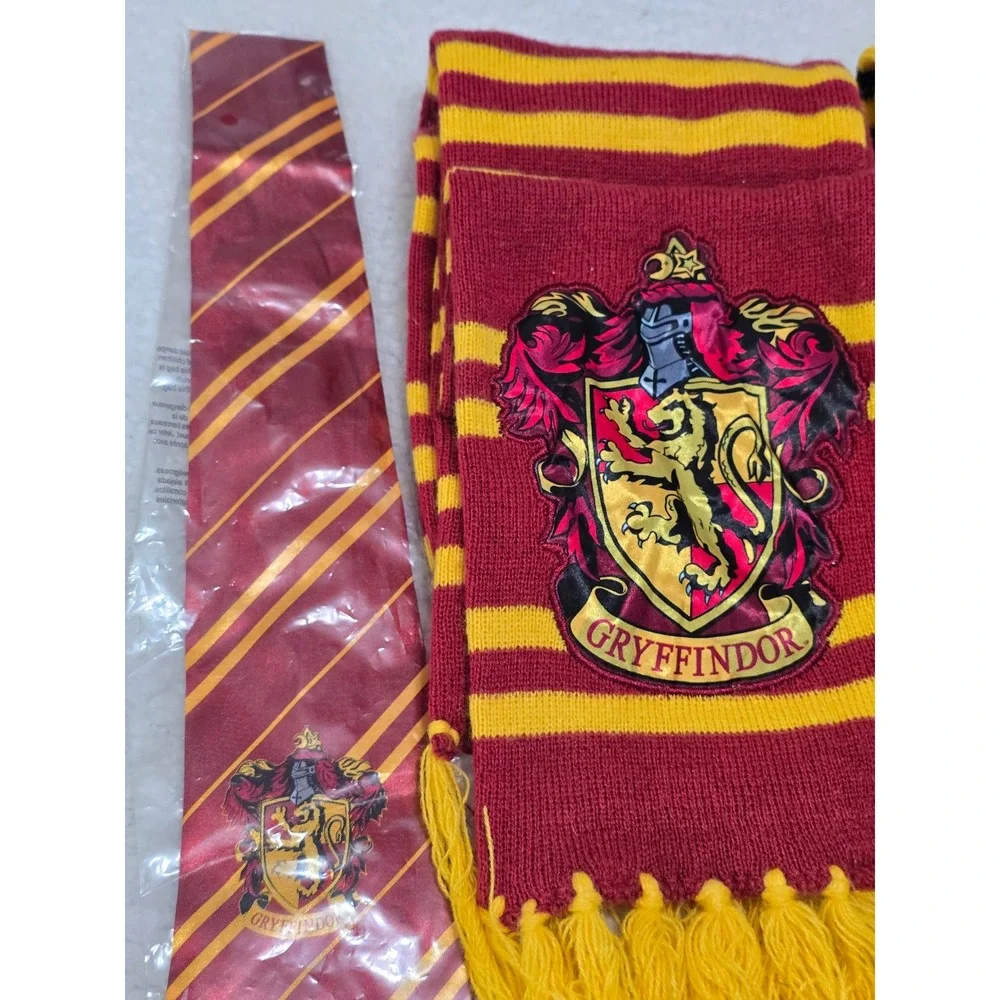 Harry Potter Gryffindor‎ Hufflepuff Scarf Tie Set Wizarding World Cosplay